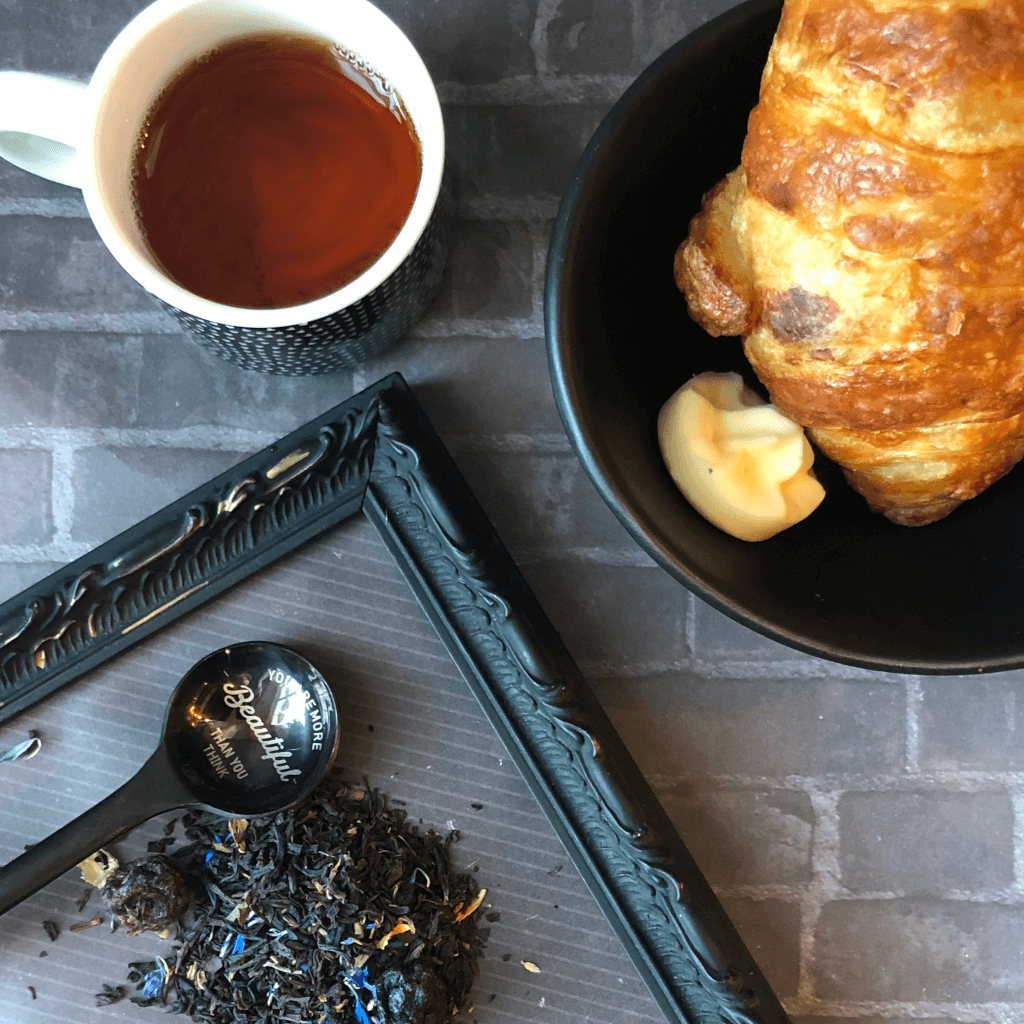 Breton Blueberry Black Tea